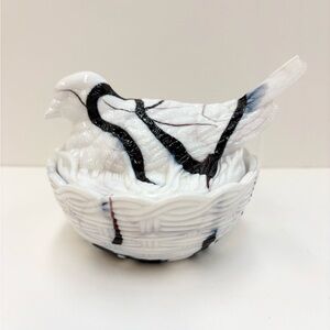 Vintage Heisey Slag Glass Bird on Nest White & Deep Purple Art Glass w Lid